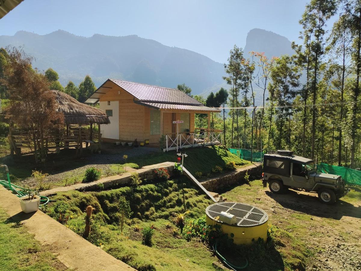 Happy Holidays Resort Kanthalloor Bagian luar foto