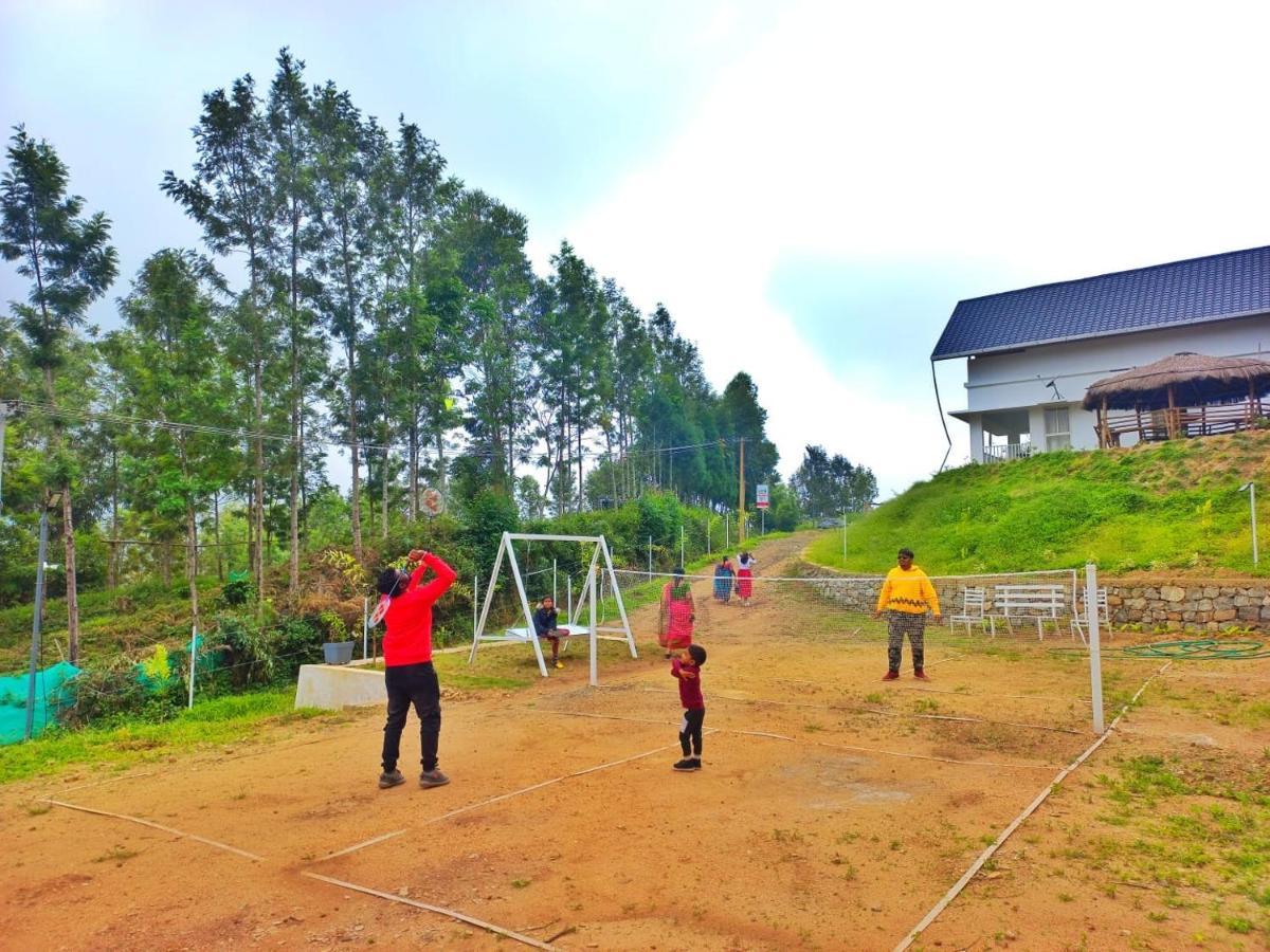 Happy Holidays Resort Kanthalloor Bagian luar foto